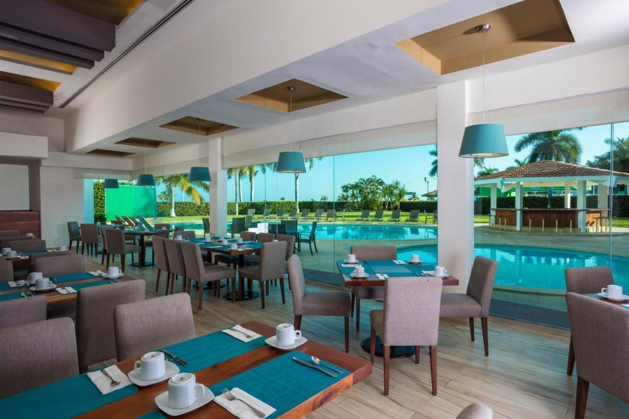 Gamma Campeche Malecon Hotel ภายนอก รูปภาพ