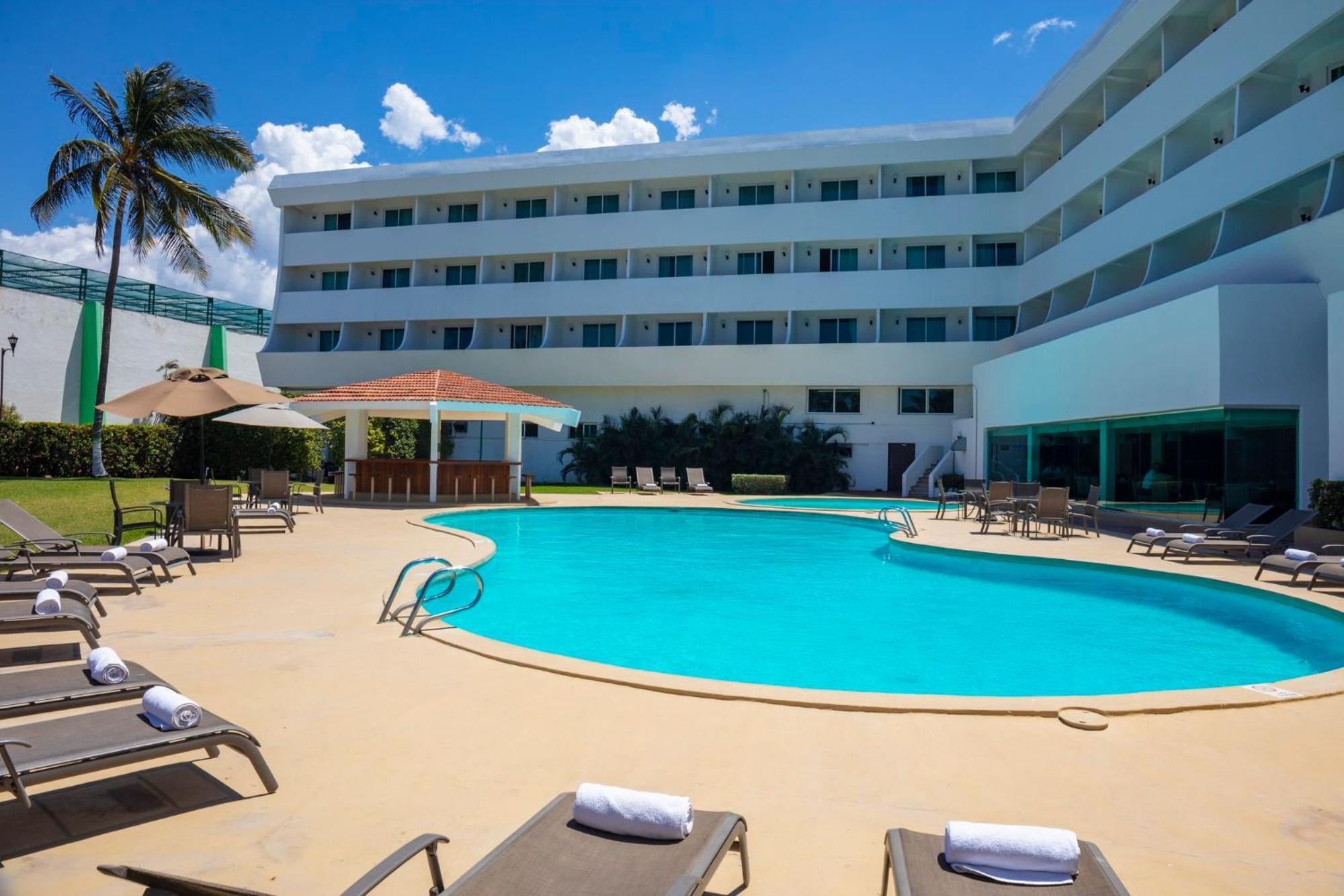 Gamma Campeche Malecon Hotel ภายนอก รูปภาพ